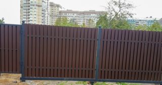 Купить распашные ворота из штакетника Черняховск, цена от 2803 руб.